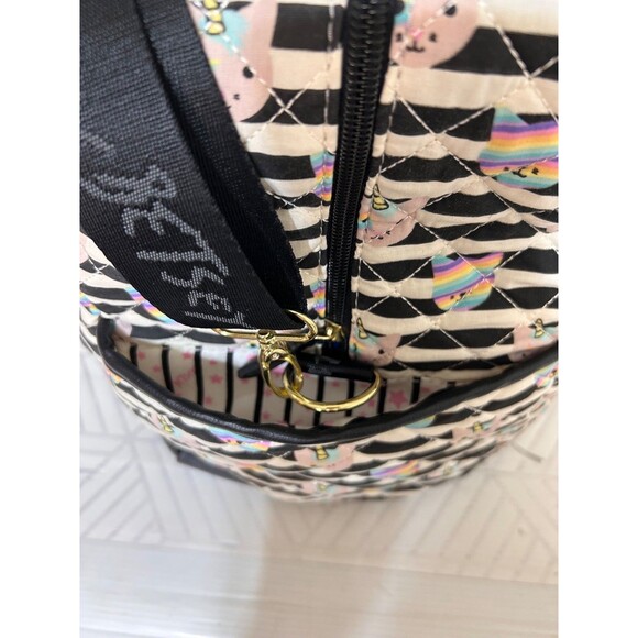 Betsey Johnson Kitty Cat Unicorn Weekender Duffle Bag Quilted Travel 14X21X12 - Picture 15 of 15